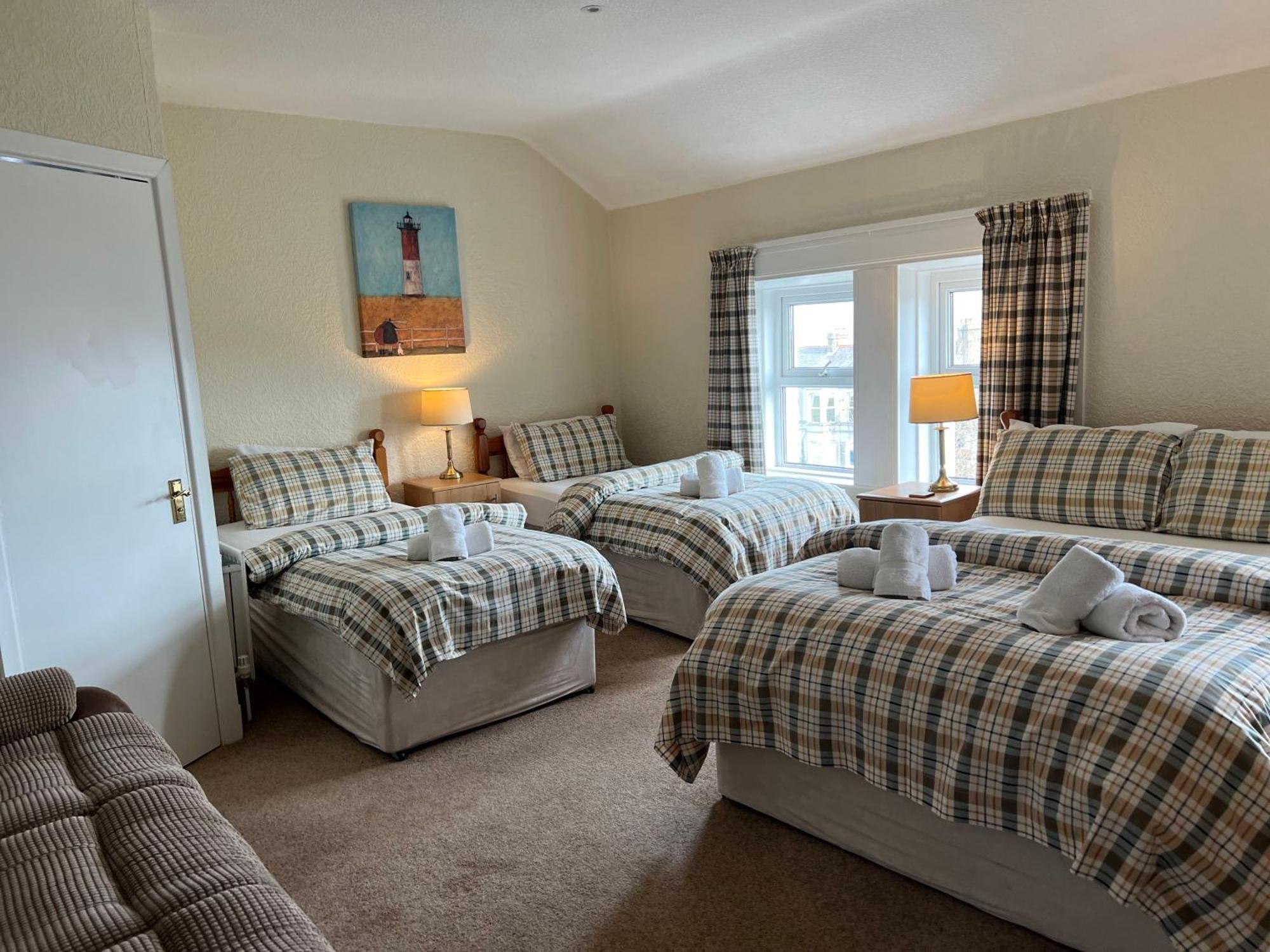 Princetown Guesthouse Bangor  Exterior photo